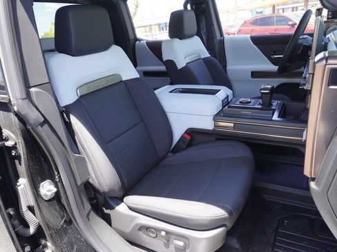 New 2025 GMC Hummer EV 3X image 12