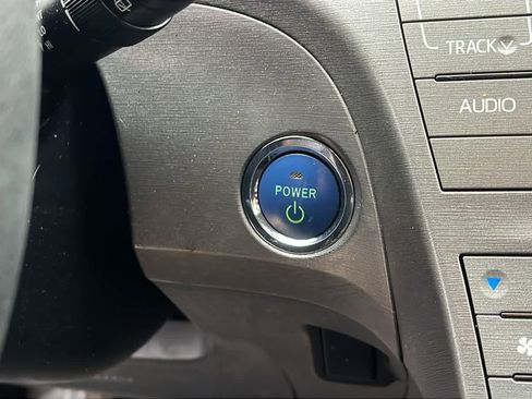 Used 2012 Toyota Prius Two image 18