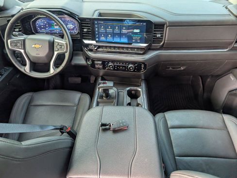 Certified 2024 Chevrolet Silverado 1500 LTZ AWD/4WD image 35