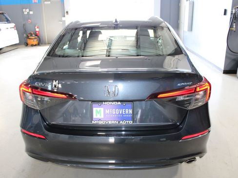 Used 2025 Honda Civic Sport image 38