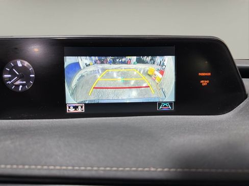 Used 2020 Lexus UX 250h image 15