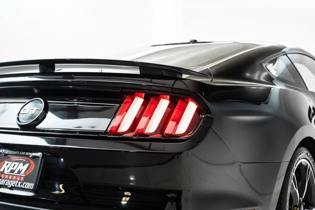Used 2017 Ford Mustang GT Premium w/ Equipment Group 401A RWD image 13