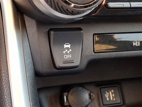 Certified 2023 Toyota RAV4 XLE image 30