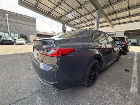 Used 2026 Toyota Camry SE FWD image 6
