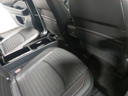 Used 2025 Nissan Pathfinder Rock Creek image 11