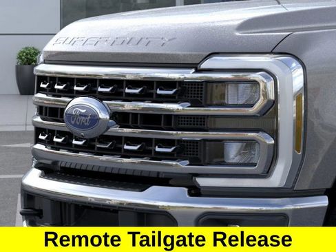New 2026 Ford F250 XLT w/ XLT Premium Package image 17