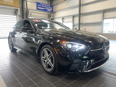 Used 2022 Mercedes-Benz E 350 4MATIC image 1