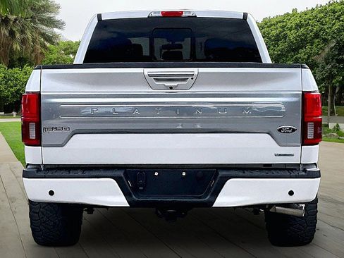 Used 2018 Ford F150 Platinum w/ Equipment Group 701A Luxury image 4
