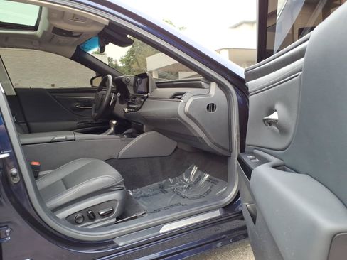 Certified 2025 Lexus ES 350 w/ Premium Package FWD image 15