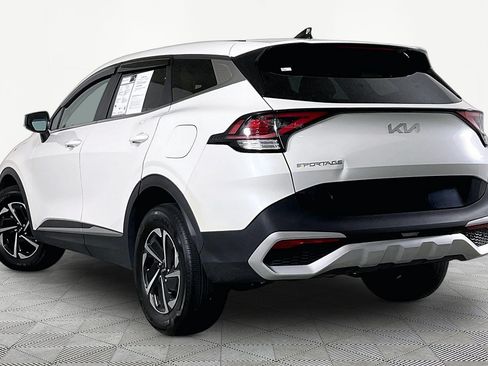 Used 2023 Kia Sportage LX AWD/4WD image 5