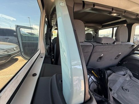 Used 2024 Jeep Wrangler Unlimited Sahara w/ Technology Group image 25