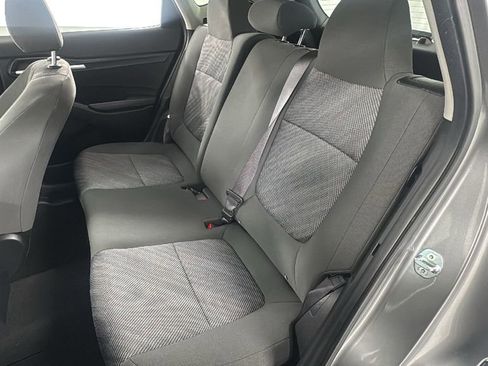 Used 2023 Kia Seltos LX image 12