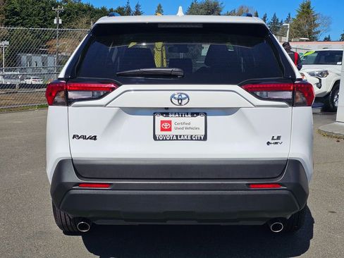 Certified 2025 Toyota RAV4 LE image 6