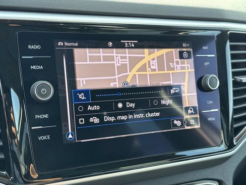 Used 2022 Volkswagen Atlas SEL R-Line image 29