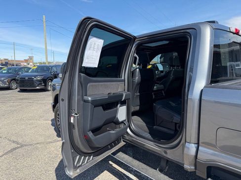 Used 2025 Ford F250 Platinum AWD/4WD image 39