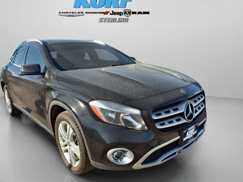 Used 2019 Mercedes-Benz GLA 250 4MATIC image 4