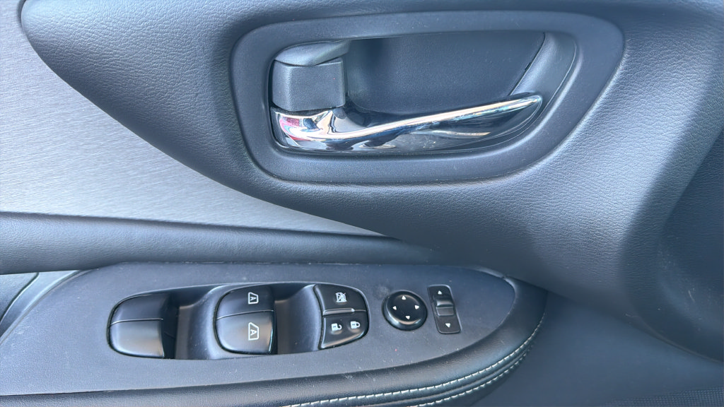 Certified 2023 Nissan Altima 2.5 SV FWD image 20