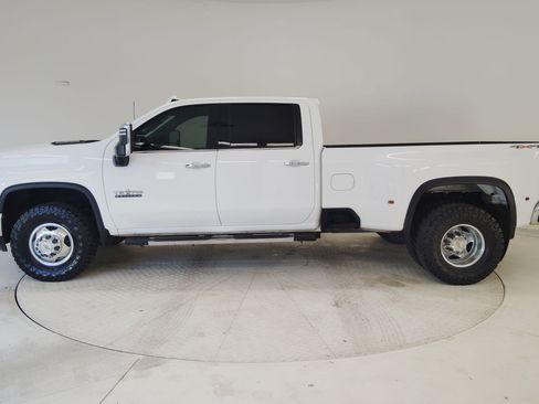 Used 2024 Chevrolet Silverado 3500 LTZ w/ LTZ Texas Edition image 36
