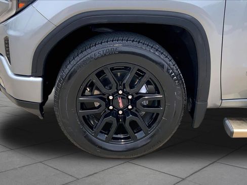 Used 2023 GMC Sierra 1500 Elevation RWD image 11