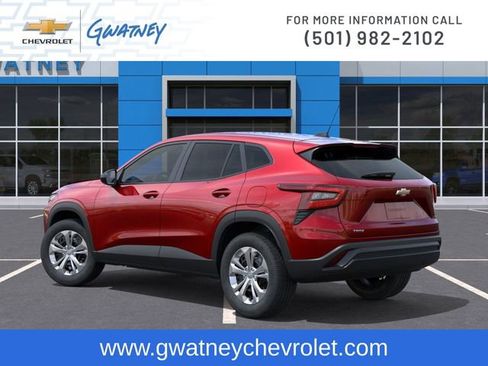 New 2026 Chevrolet Trax LS image 3