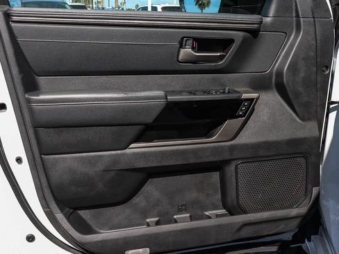 Used 2024 Toyota Tundra Limited image 25