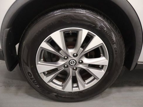 Used 2017 Nissan Murano S w/ Navigation Package image 26