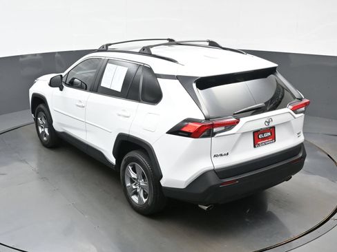 Used 2022 Toyota RAV4 XLE w/ Convenience Package AWD/4WD image 40