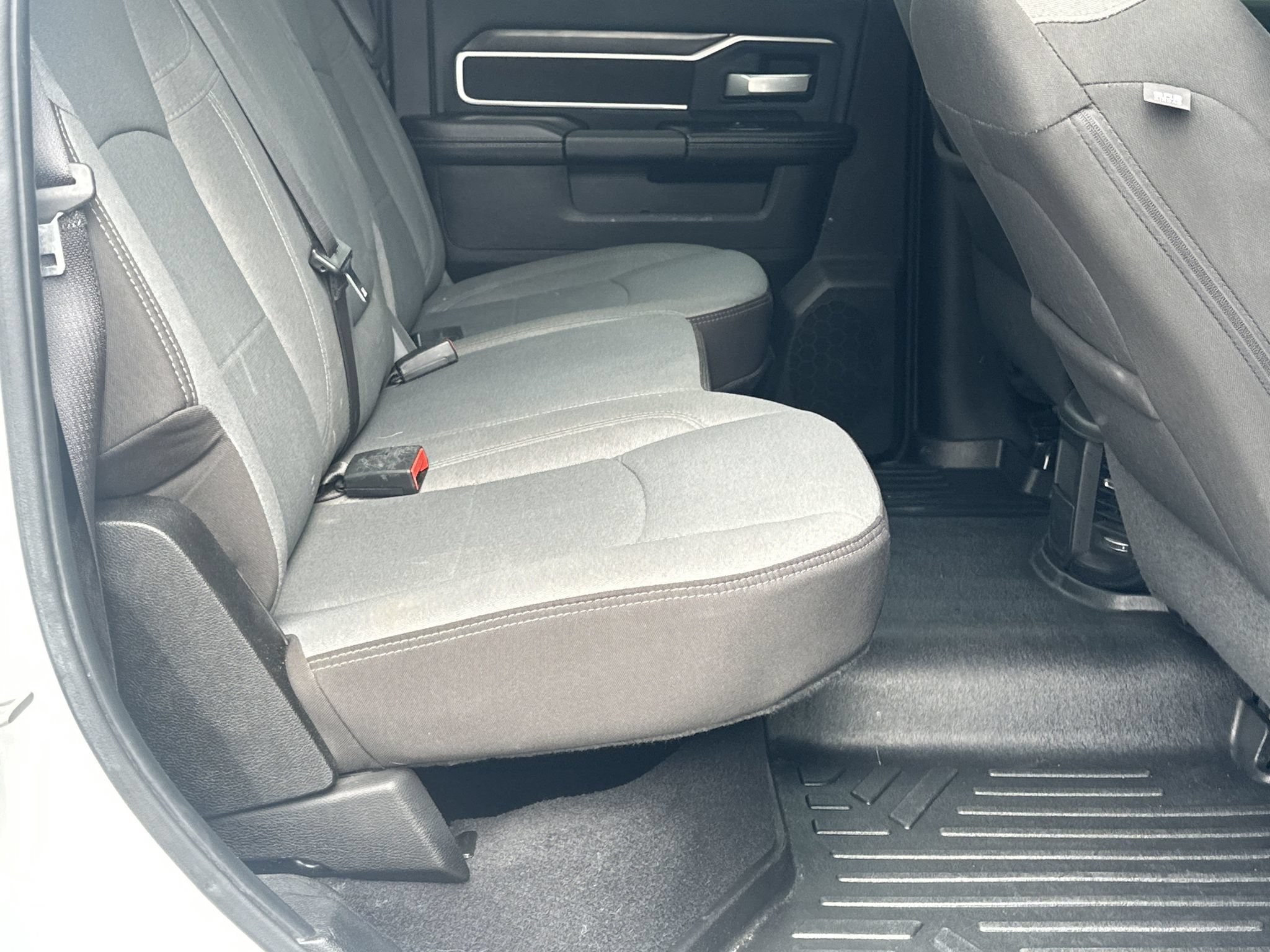 Used 2024 RAM 2500 Big Horn AWD/4WD image 8
