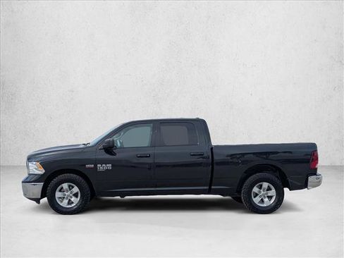 Used 2019 RAM 1500 Classic SLT image 8