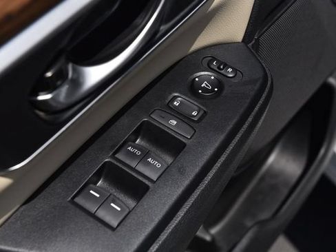 Used 2021 Honda CR-V Touring image 8
