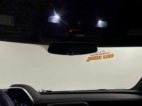 Used 2018 Chevrolet Camaro SS RWD image 20
