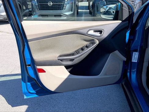 Used 2013 Ford Focus SE FWD image 20