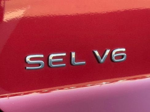 Used 2022 Volkswagen Atlas Cross Sport SEL R-Line image 61