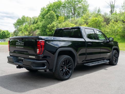 Used 2020 GMC Sierra 1500 Elevation w/ Elevation Value Package AWD/4WD image 3