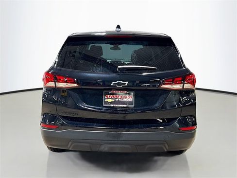 Used 2023 Chevrolet Equinox LS w/ LS Convenience Package image 8