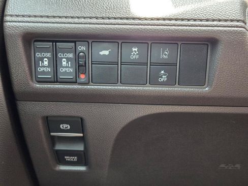 Used 2019 Honda Odyssey EX-L image 22