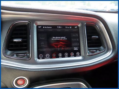 Used 2017 Dodge Challenger SRT Hellcat RWD image 17