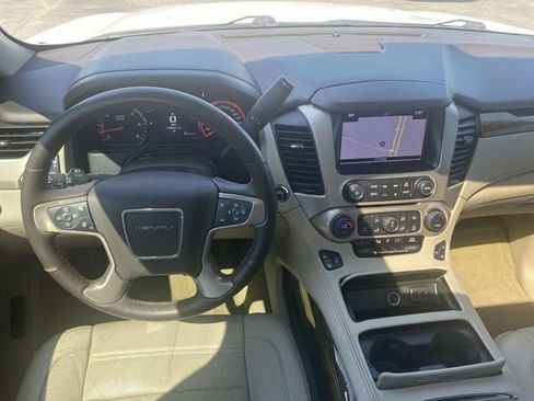 Used 2016 GMC Yukon Denali w/ Open Road Package RWD image 10