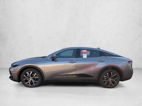 New 2026 Toyota Crown XLE image 5