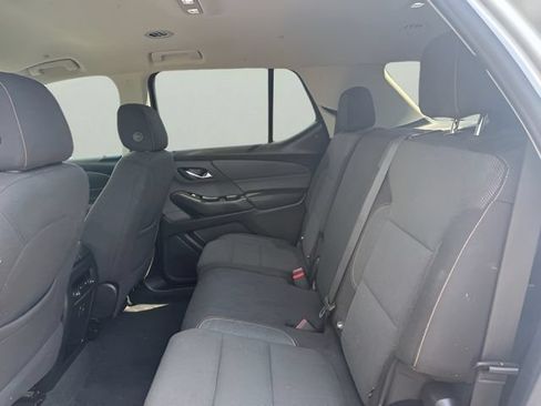 Used 2020 Chevrolet Traverse LS AWD/4WD image 9