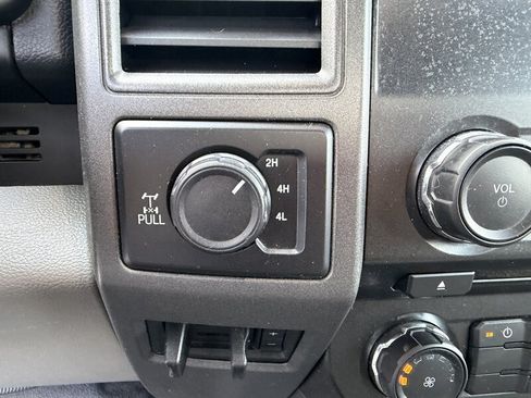 Used 2018 Ford F250 XL w/ XL Value Package AWD/4WD image 15