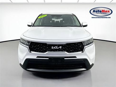 Used 2022 Kia Sorento LX image 6