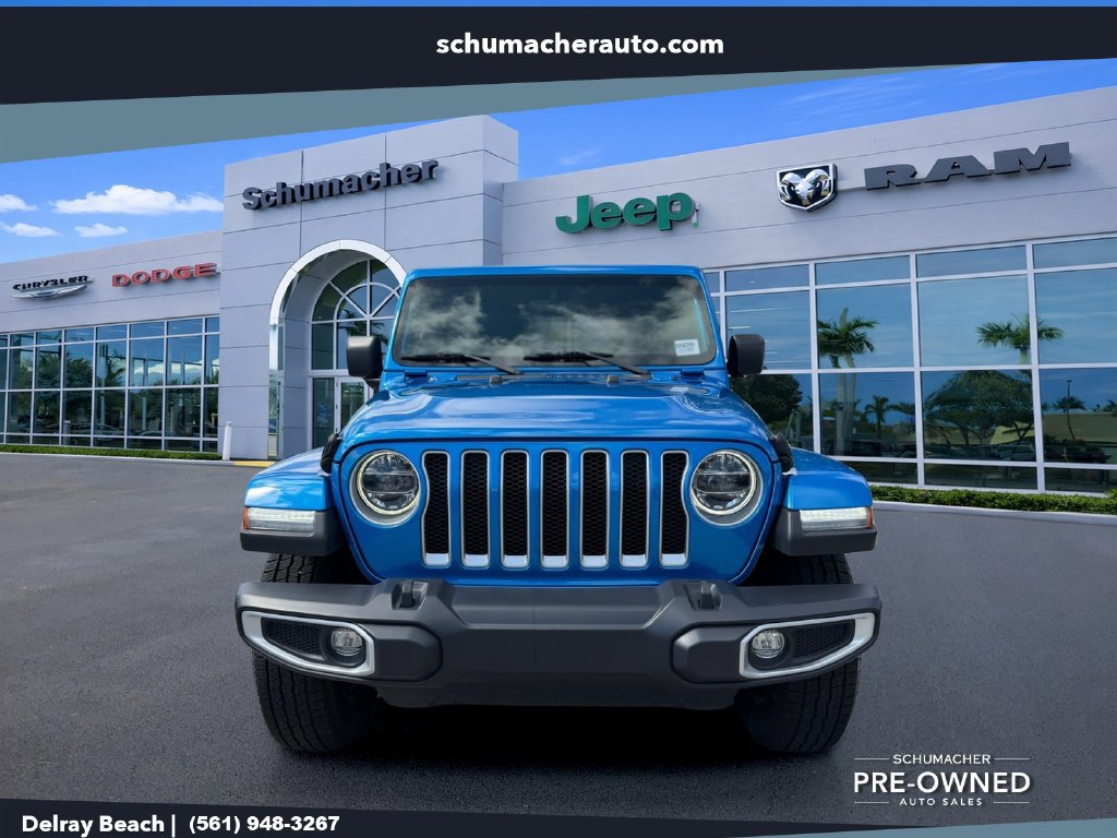 Used 2022 Jeep Wrangler Unlimited Sahara w/ LED Lighting Group AWD/4WD image 2