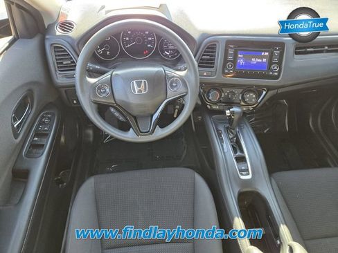 Certified 2019 Honda HR-V LX image 17