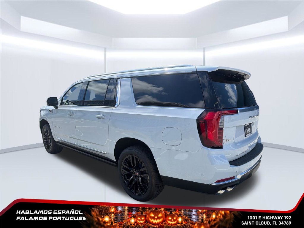 New 2026 GMC Yukon XL Denali w/ Denali Reserve Package AWD/4WD image 3