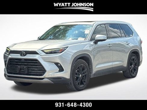 Used 2024 Toyota Grand Highlander FWD image 1
