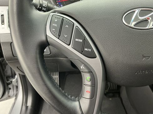 Used 2016 Hyundai Elantra Value Edition image 9