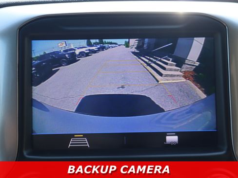 Used 2021 Chevrolet Silverado 1500 LT RWD image 20