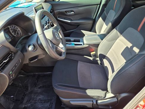 Used 2021 Nissan Sentra SR w/ Electronics Package FWD image 10