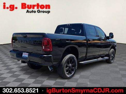 New 2026 RAM 2500 Big Horn AWD/4WD image 4